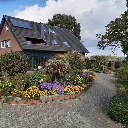Ferienwohnung Van Den Berg Рес Экстерьер фото